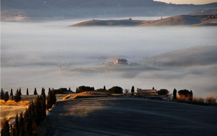 Montepulciano, nebbia