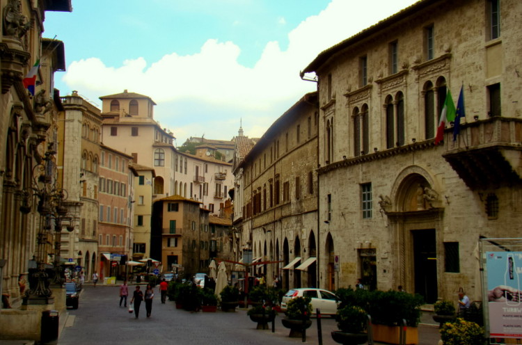 Perugia, dettagli