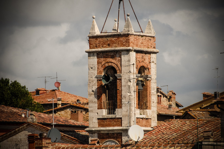 San Quirico, campanile